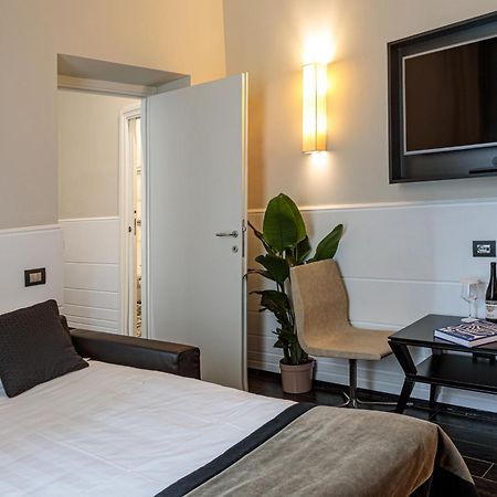 The Independent Suites Rome Exterior photo