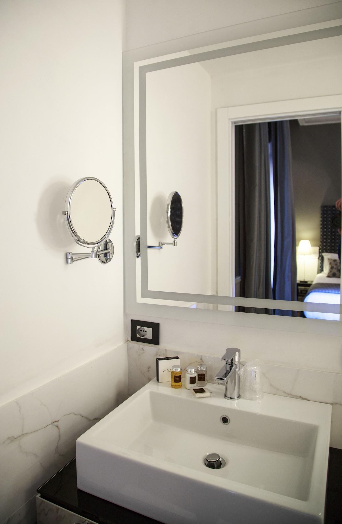The Independent Suites Rome Exterior photo