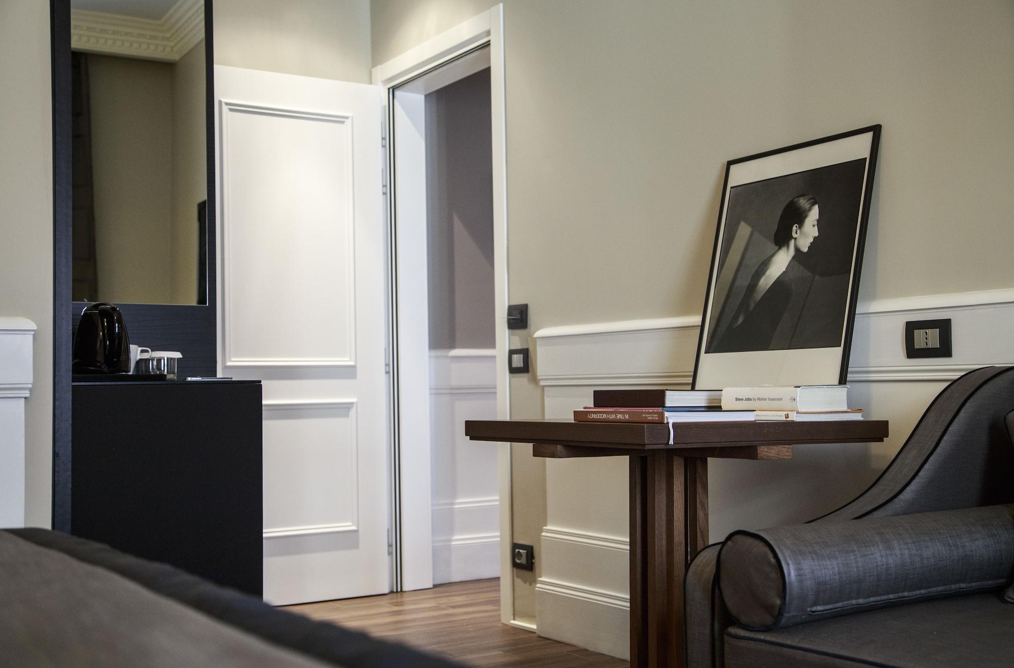 The Independent Suites Rome Exterior photo