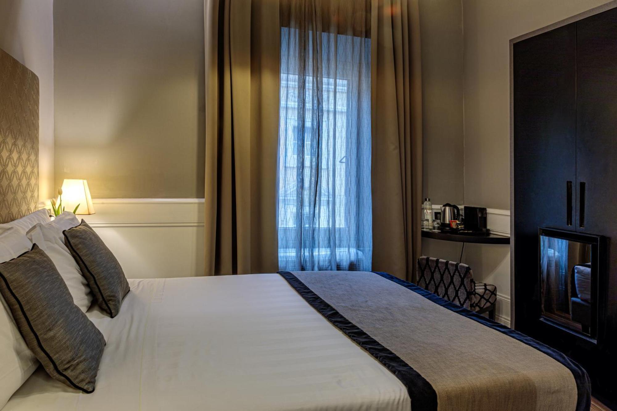 The Independent Suites Rome Exterior photo