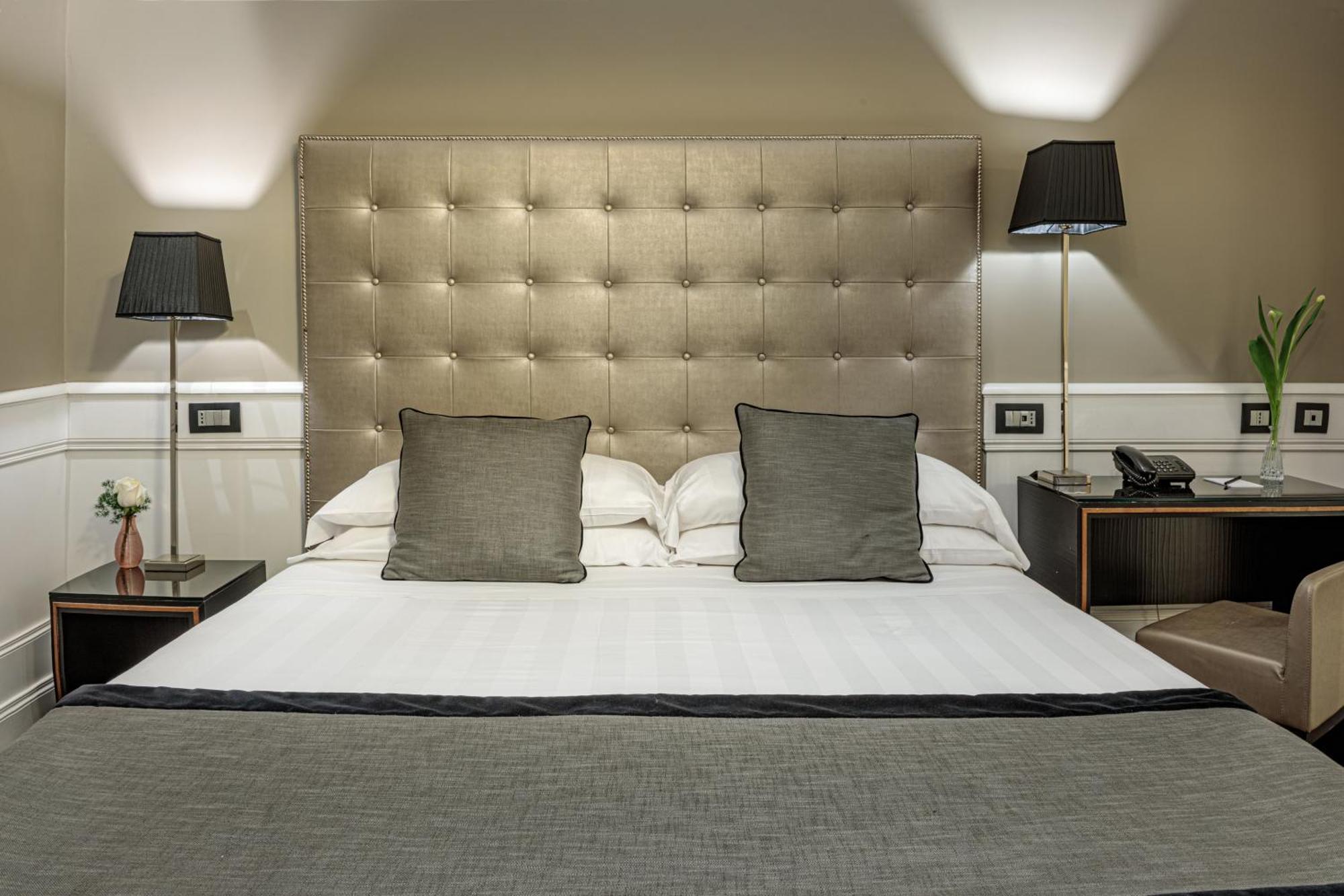 The Independent Suites Rome Exterior photo